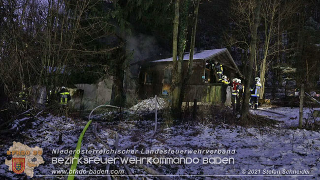 20210111 Brand einer Holzhütte im Waldgebiet Furth a.d.Triesting   Foto: © Stefan Schneider BFKDO Baden