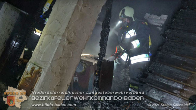 20210111 Brand einer Holzhütte im Waldgebiet Furth a.d.Triesting   Foto: © Stefan Schneider BFKDO Baden