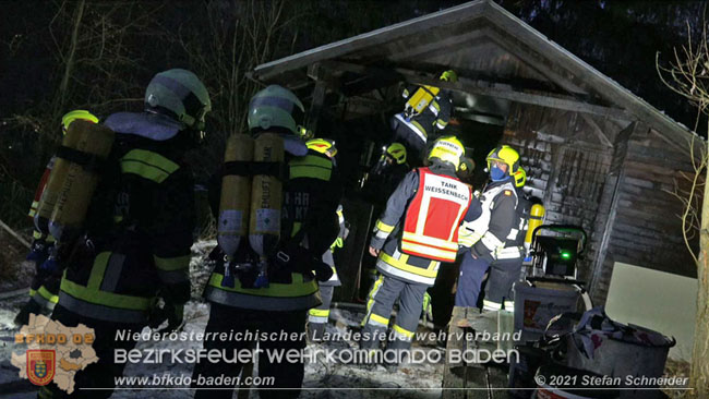 20210111 Brand einer Holzhütte im Waldgebiet Furth a.d.Triesting   Foto: © Stefan Schneider BFKDO Baden