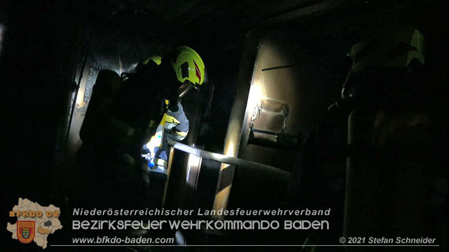 20210111 Brand einer Holzhütte im Waldgebiet Furth a.d.Triesting   Foto: © Stefan Schneider BFKDO Baden