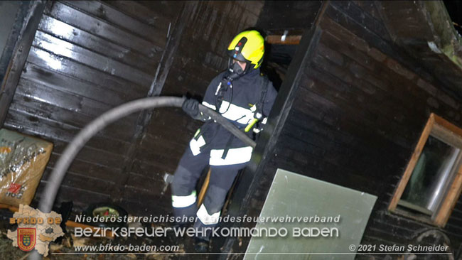 20210111 Brand einer Holzhütte im Waldgebiet Furth a.d.Triesting   Foto: © Stefan Schneider BFKDO Baden