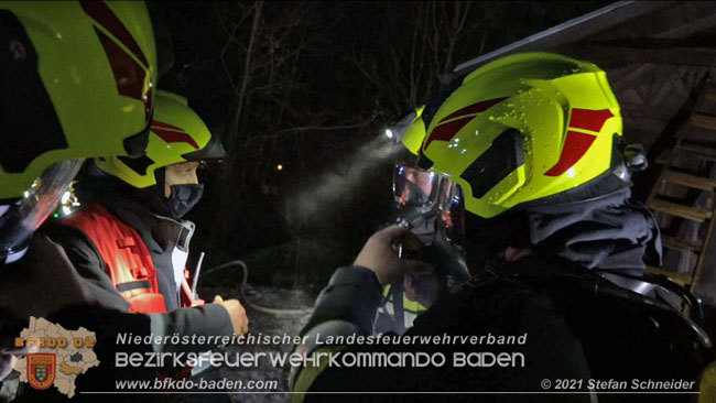 20210111 Brand einer Holzhütte im Waldgebiet Furth a.d.Triesting   Foto: © Stefan Schneider BFKDO Baden