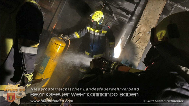 20210111 Brand einer Holzhütte im Waldgebiet Furth a.d.Triesting   Foto: © Stefan Schneider BFKDO Baden