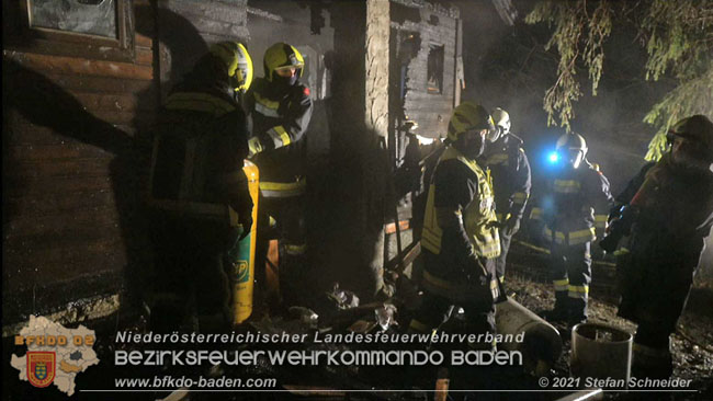 20210111 Brand einer Holzhütte im Waldgebiet Furth a.d.Triesting   Foto: © Stefan Schneider BFKDO Baden