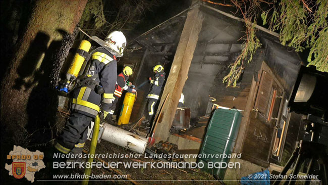 20210111 Brand einer Holzhütte im Waldgebiet Furth a.d.Triesting   Foto: © Stefan Schneider BFKDO Baden