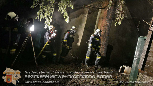 20210111 Brand einer Holzhütte im Waldgebiet Furth a.d.Triesting   Foto: © Stefan Schneider BFKDO Baden