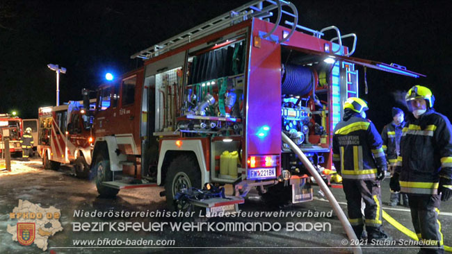 20210111 Brand einer Holzhütte im Waldgebiet Furth a.d.Triesting   Foto: © Stefan Schneider BFKDO Baden