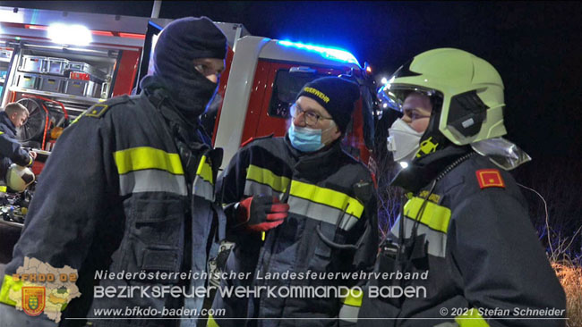 20210111 Brand einer Holzhütte im Waldgebiet Furth a.d.Triesting   Foto: © Stefan Schneider BFKDO Baden