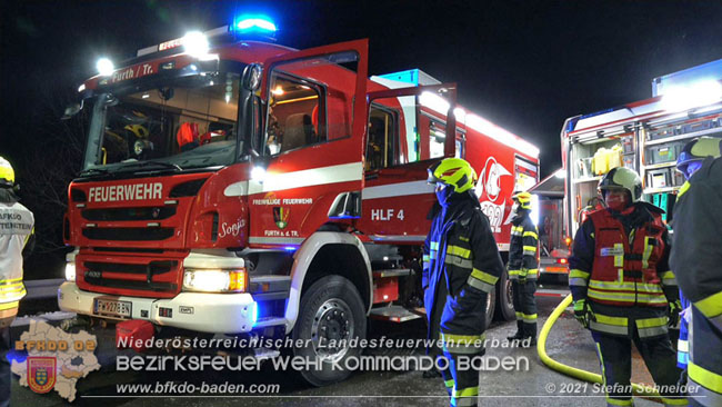 20210111 Brand einer Holzhütte im Waldgebiet Furth a.d.Triesting   Foto: © Stefan Schneider BFKDO Baden
