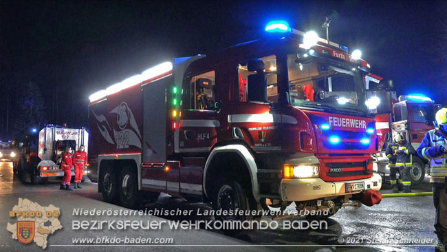 20210111 Brand einer Holzhütte im Waldgebiet Furth a.d.Triesting   Foto: © Stefan Schneider BFKDO Baden