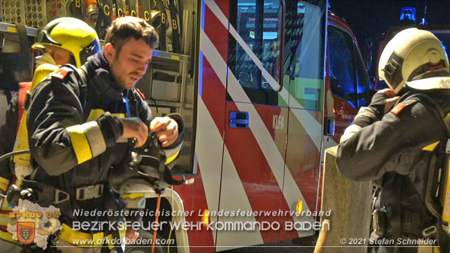 20210111 Brand einer Holzhütte im Waldgebiet Furth a.d.Triesting   Foto: © Stefan Schneider BFKDO Baden