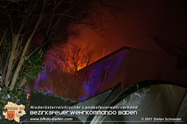 20210114 Brand in einer Traiskirchner Mansardenwohnung   Foto: © Stefan Schneider BFKDO Baden