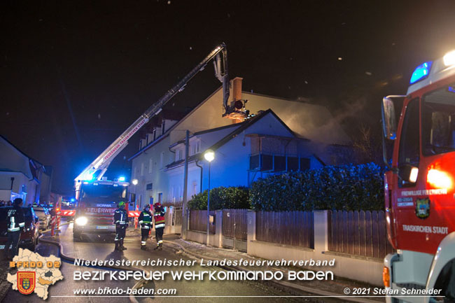 20210114 Brand in einer Traiskirchner Mansardenwohnung   Foto: © Stefan Schneider BFKDO Baden