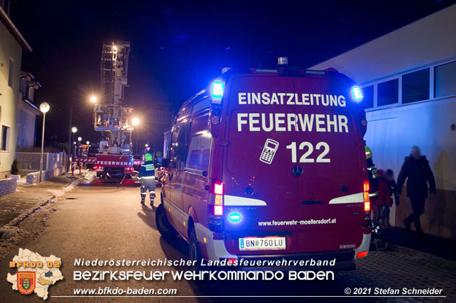20210114 Brand in einer Traiskirchner Mansardenwohnung   Foto: © Stefan Schneider BFKDO Baden