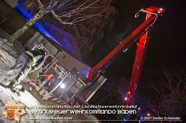 20210114 Brand in einer Traiskirchner Mansardenwohnung   Foto: © Stefan Schneider BFKDO Baden