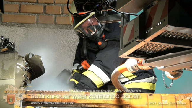 20210114 Brand in einer Traiskirchner Mansardenwohnung Foto: © Stefan Schneider BFKDO Baden