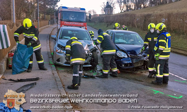 20210125 Verkehrsunfall LB11 in Heiligenkreuz   Foto: © Freiwillige Feuerwehr Heiligenkreuz