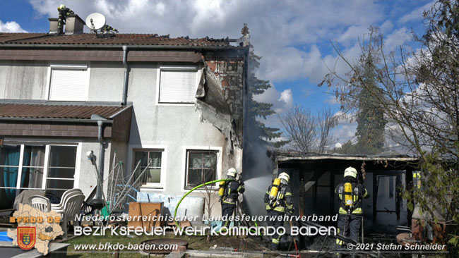20210315 Brand im Leobersdorfer Siedlungsgebiet  Foto: © Stefan Schneider BFKDO BADEN