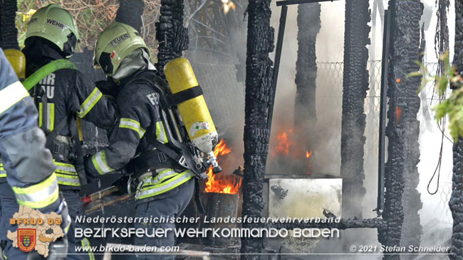 20210315 Brand im Leobersdorfer Siedlungsgebiet  Foto: © Stefan Schneider BFKDO BADEN