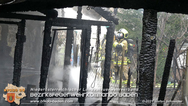 20210315 Brand im Leobersdorfer Siedlungsgebiet  Foto: © Stefan Schneider BFKDO BADEN