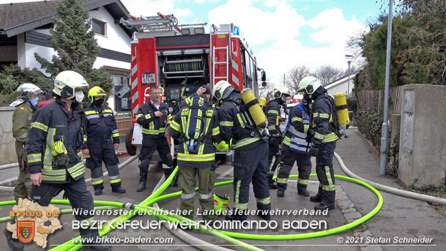 20210315 Brand im Leobersdorfer Siedlungsgebiet  Foto: © Stefan Schneider BFKDO BADEN
