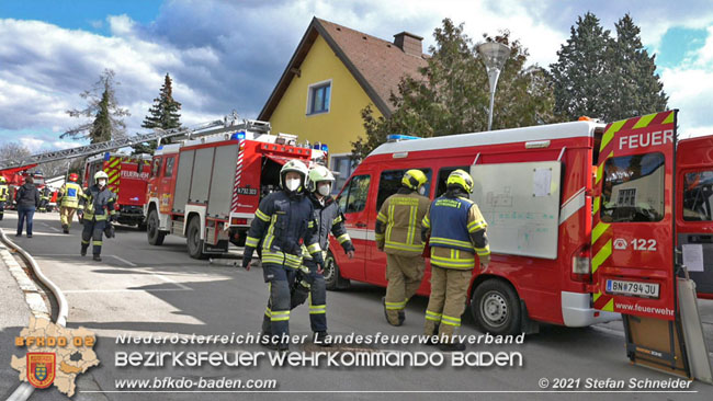 20210315 Brand im Leobersdorfer Siedlungsgebiet  Foto: © Stefan Schneider BFKDO BADEN