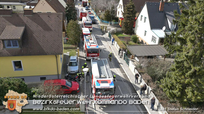 20210315 Brand im Leobersdorfer Siedlungsgebiet  Foto: © Stefan Schneider BFKDO BADEN