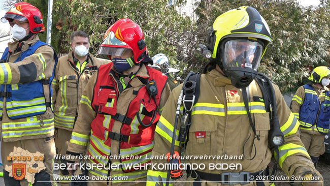 20210315 Brand im Leobersdorfer Siedlungsgebiet  Foto: © Stefan Schneider BFKDO BADEN
