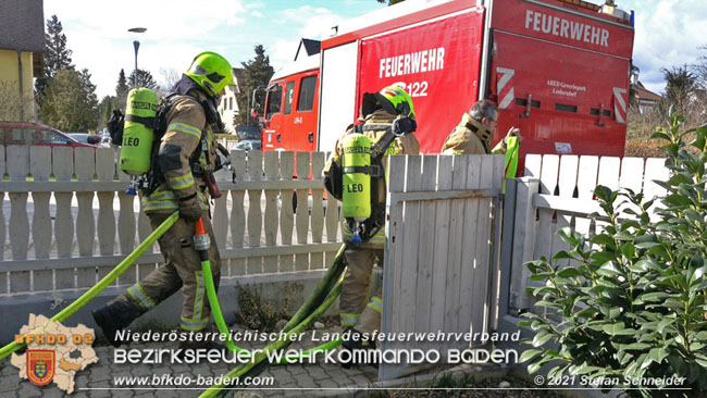 20210315 Brand im Leobersdorfer Siedlungsgebiet  Foto: © Stefan Schneider BFKDO BADEN