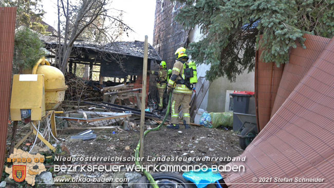 20210315 Brand im Leobersdorfer Siedlungsgebiet  Foto: © Stefan Schneider BFKDO BADEN