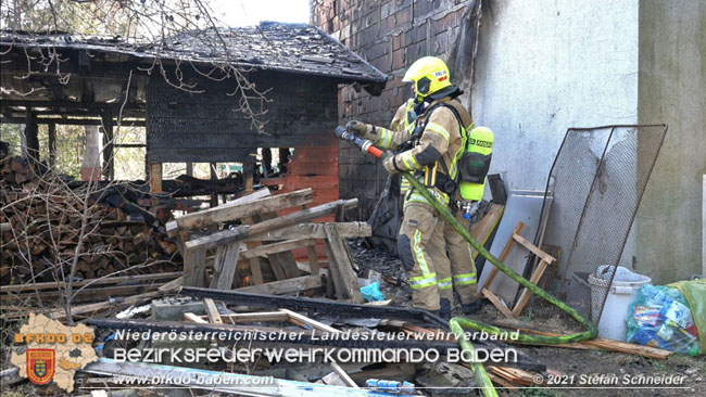 20210315 Brand im Leobersdorfer Siedlungsgebiet  Foto: © Stefan Schneider BFKDO BADEN
