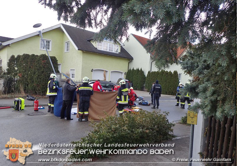 20210317 Verkehrsunfall in Gainfarn  Foto: © Freiwillige Feuerwehr Gainfarn
