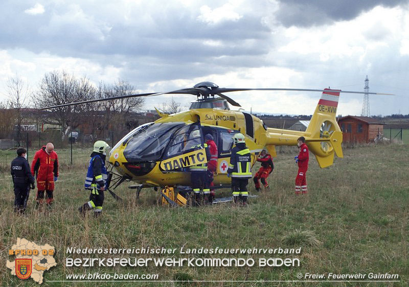 20210317 Verkehrsunfall in Gainfarn  Foto: © Freiwillige Feuerwehr Gainfarn