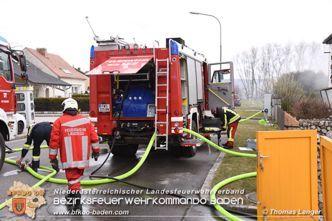 20210323 Carport und Garage in Brand in Landegg  Foto: © Thomas Lenger