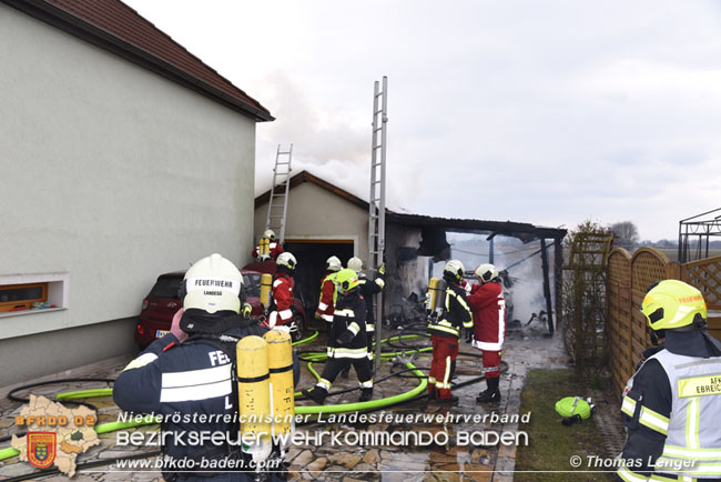 20210323 Carport und Garage in Brand in Landegg  Foto: © Thomas Lenger