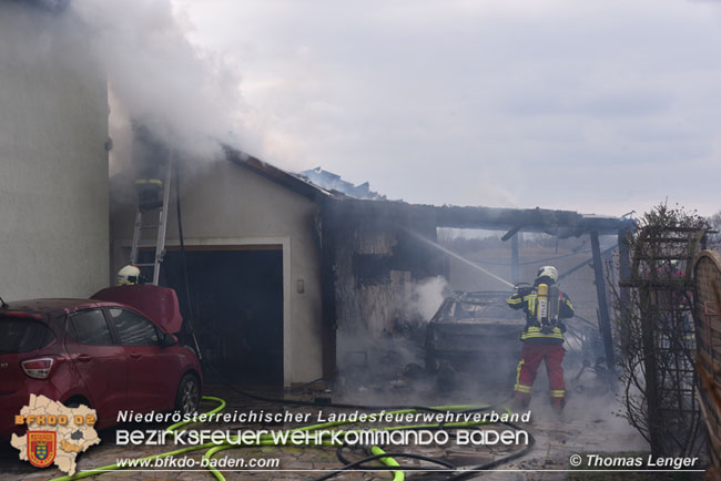 20210323 Carport und Garage in Brand in Landegg  Foto: © Thomas Lenger