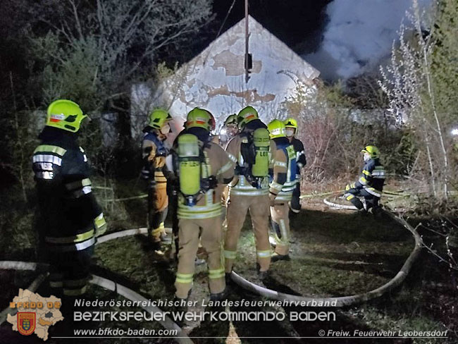 20210421 Brand eines leerstehenden Gebaeudes in Leobersdorf  Foto: © Freiwillige Feuerwehr Leobersdorf