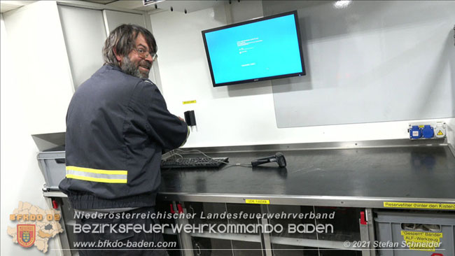 20210427 Wohnungsbrand mit schwerverletzter Frau im Badener Ortsteil Weikersdorf  Foto: © Freiwillige Feuerwehr Baden-Stadt / Stefan Schneider