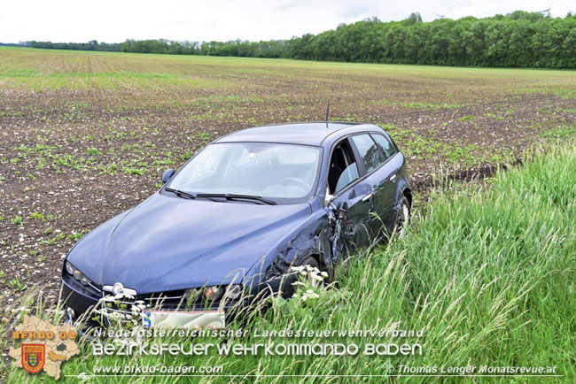 20210525 Verkehrsunfall auf der LB60 zwischen Unterwaltersdorf und Reisenberg  Foto: © Thomas Lenger Monatsreuve