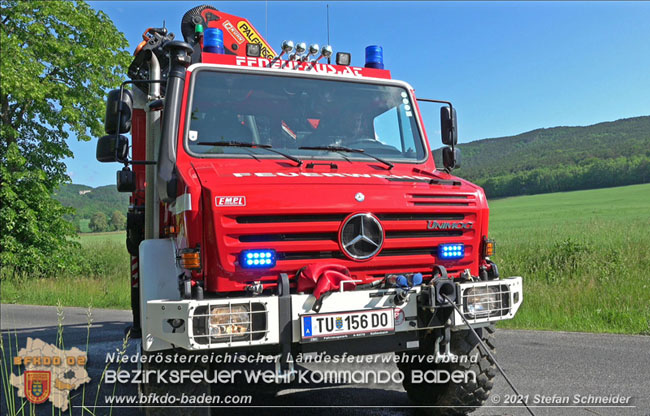 20210610 Spektakulaerer Verkehrsunfall mit einem Tesla auf der L4007 Foto: © Stefan Schneider BFKDO Baden 20210610 Spektakulaerer Verkehrsunfall mit einem Tesla auf der L4007 Foto: © Stefan Schneider BFKDO Baden