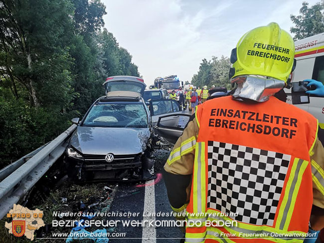 20210624 Mennschenrettung nach Verkehrsunfall auf der B210   Foto: © Freiwillige Feuerwehr Oberwaltersdorf