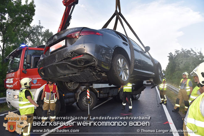 20210624 Mennschenrettung nach Verkehrsunfall auf der B210 Foto: © Thomas Lenger Monatsrevue.at