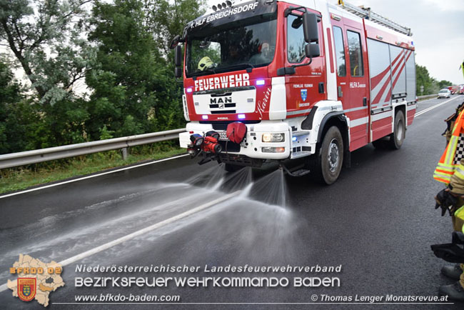 20210624 Mennschenrettung nach Verkehrsunfall auf der B210 Foto: © Thomas Lenger Monatsrevue.at