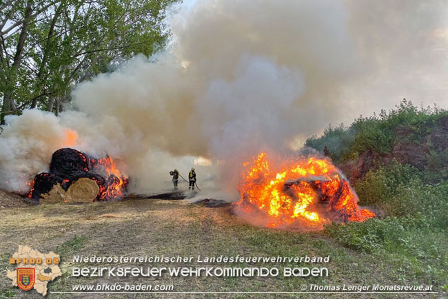 20210630 Brand von Rundstrohballen in Weigelsdorf  Foto: © Thomas Lenger