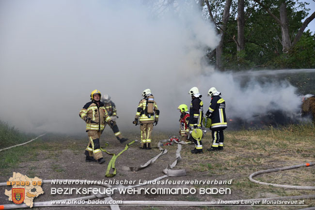 20210630 Brand von Rundstrohballen in Weigelsdorf  Foto: © Thomas Lenger