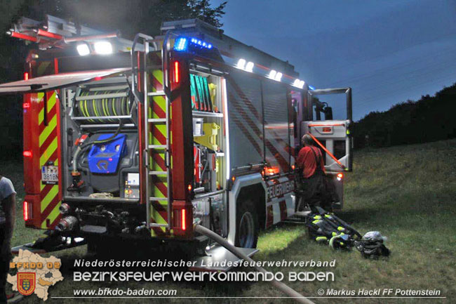 20210713 Waldbrand in Pottenstein Foto: ASB ÖA Markus Hackl Freiwillige Feuerwehr Pottenstein 20210713 Waldbrand in Pottenstein Foto: ASB ÖA Markus Hackl Freiwillige Feuerwehr Pottenstein