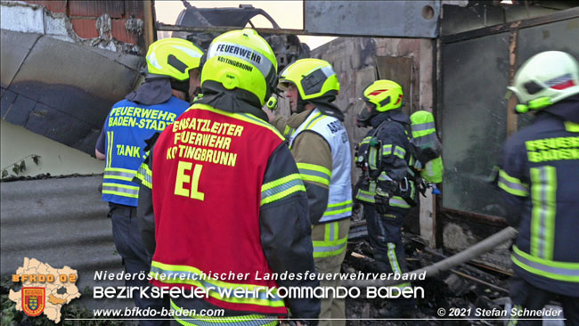 20210723 Feuerwehr-Großeinsatz bei Brand einer Halle in Kottingbrunn Foto: © Stefan Schneider 20210723 Feuerwehr-Großeinsatz bei Brand einer Halle in Kottingbrunn Foto: © Stefan Schneider