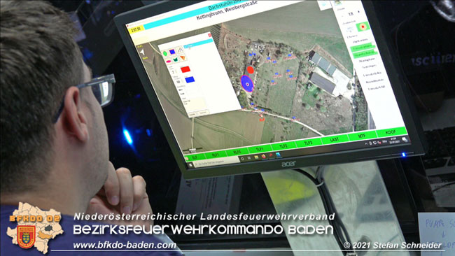 20210723 Feuerwehr-Großeinsatz bei Brand einer Halle in Kottingbrunn Foto: © Stefan Schneider 20210723 Feuerwehr-Großeinsatz bei Brand einer Halle in Kottingbrunn Foto: © Stefan Schneider