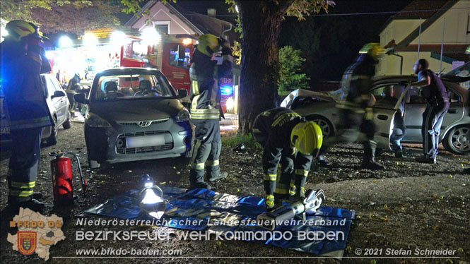 20210809 Verkehrsunfall bei der Ortseinfahrt Tribuswinkel Foto: © Stefan Schneider 20210809 Verkehrsunfall bei der Ortseinfahrt Tribuswinkel Foto: © Stefan Schneider