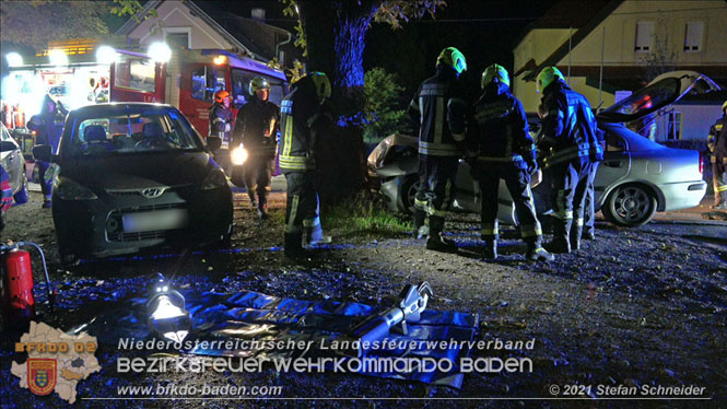 20210809 Verkehrsunfall bei der Ortseinfahrt Tribuswinkel Foto: © Stefan Schneider 20210809 Verkehrsunfall bei der Ortseinfahrt Tribuswinkel Foto: © Stefan Schneider